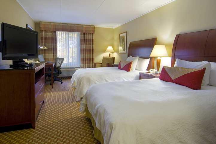 Hilton Garden Inn Норуок Екстериор снимка