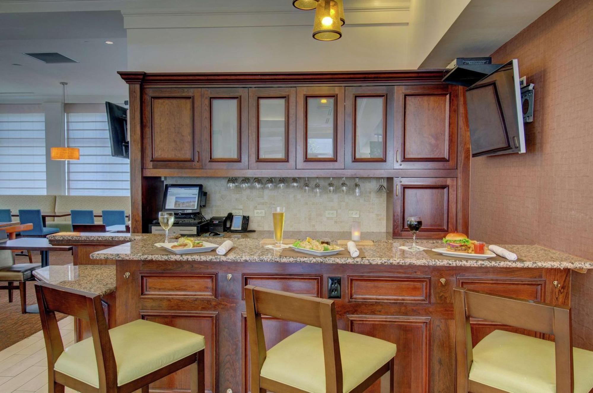 Hilton Garden Inn Норуок Екстериор снимка